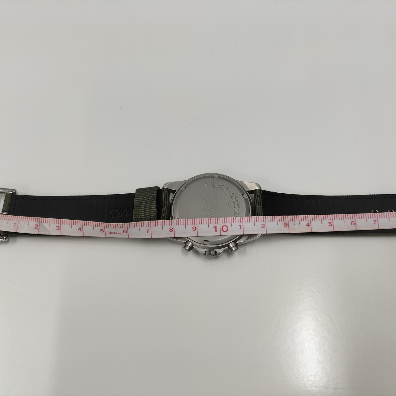 腕周りサイズ最小約17cm
