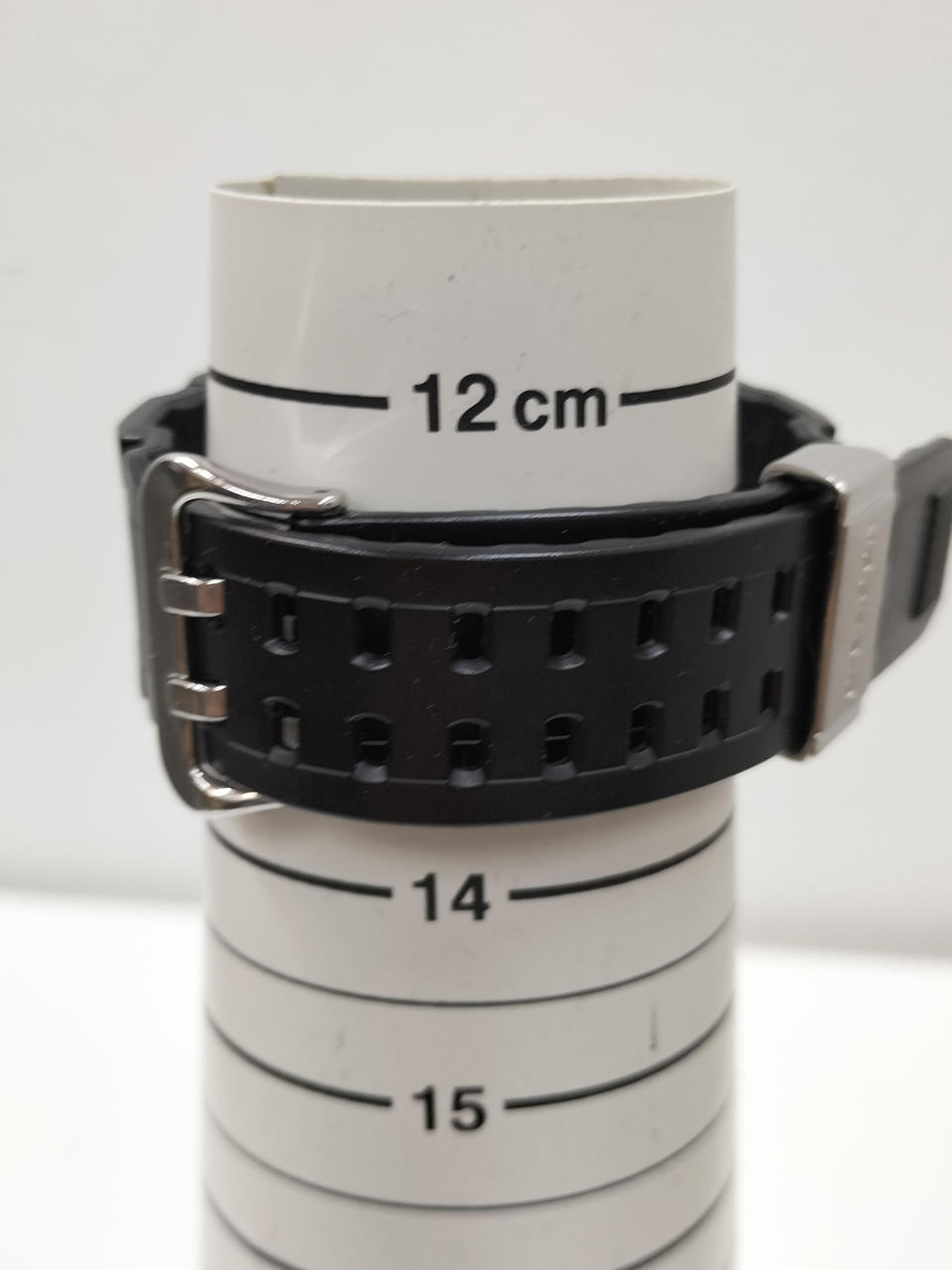 腕周りサイズ最小約13cm
