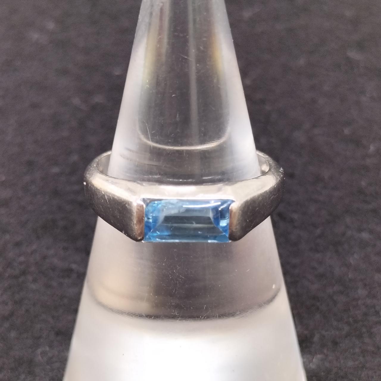 4.6g、約10号。石欠けあります
