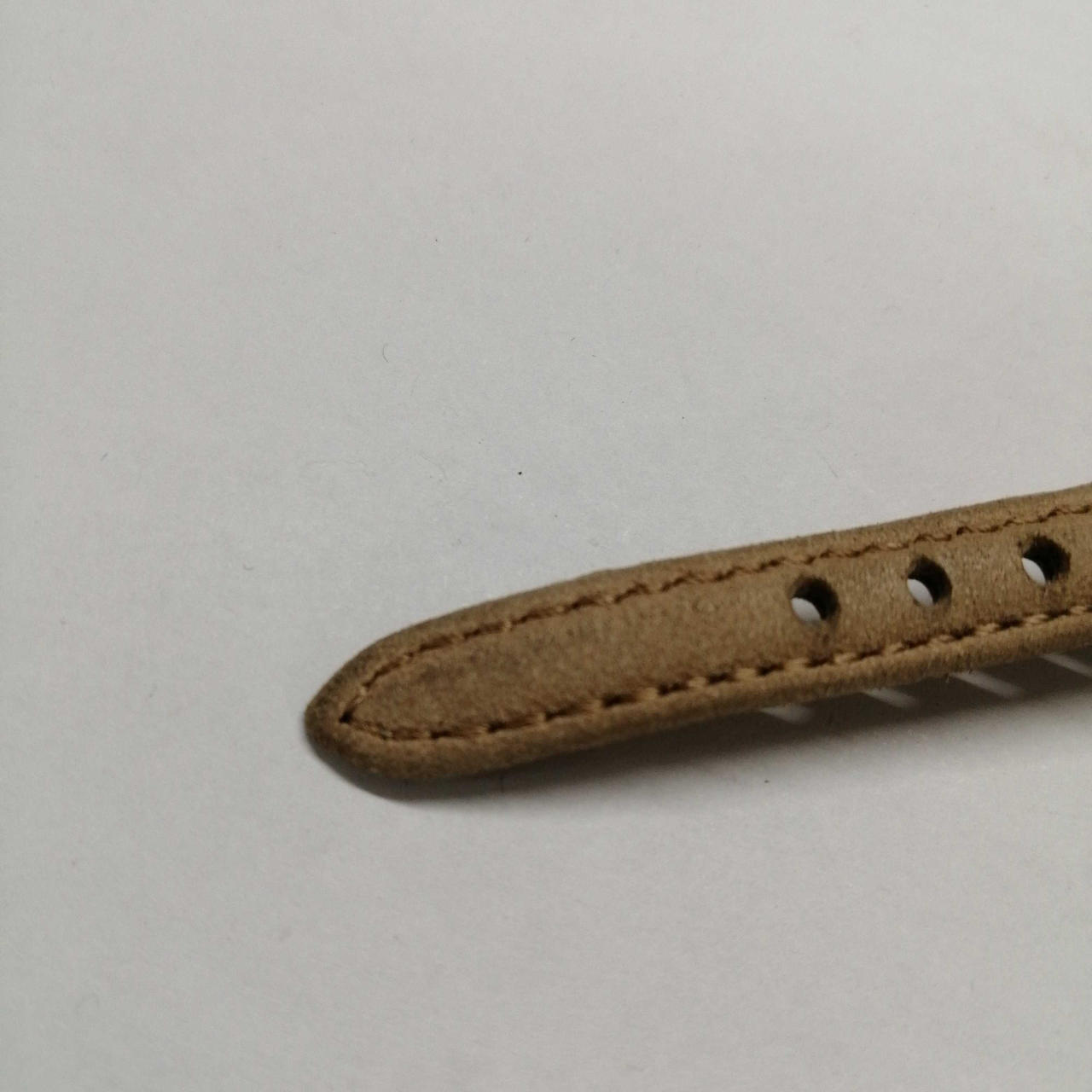 ベルトに少々汚れあり