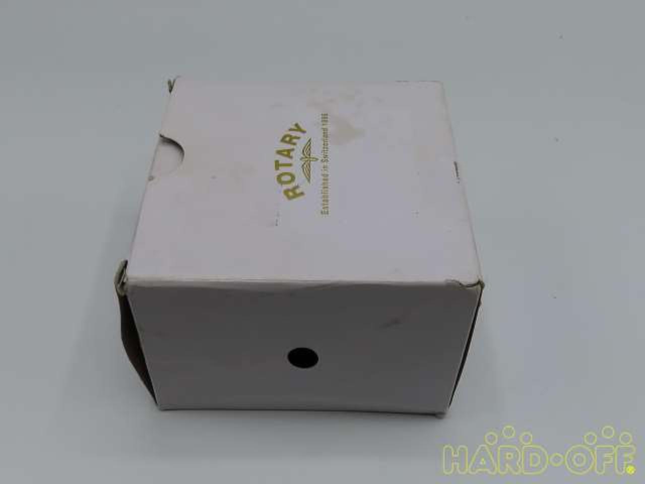 外箱のダメージ大きいです