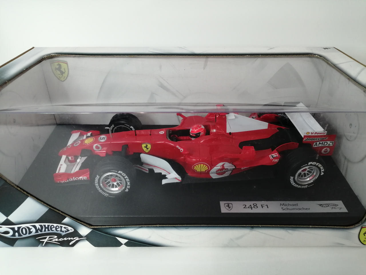 hotwheels フェラーリ248 F1 REVIEW Hot Wheels 1:18 diecast Ferrari 248 F1 modelcar