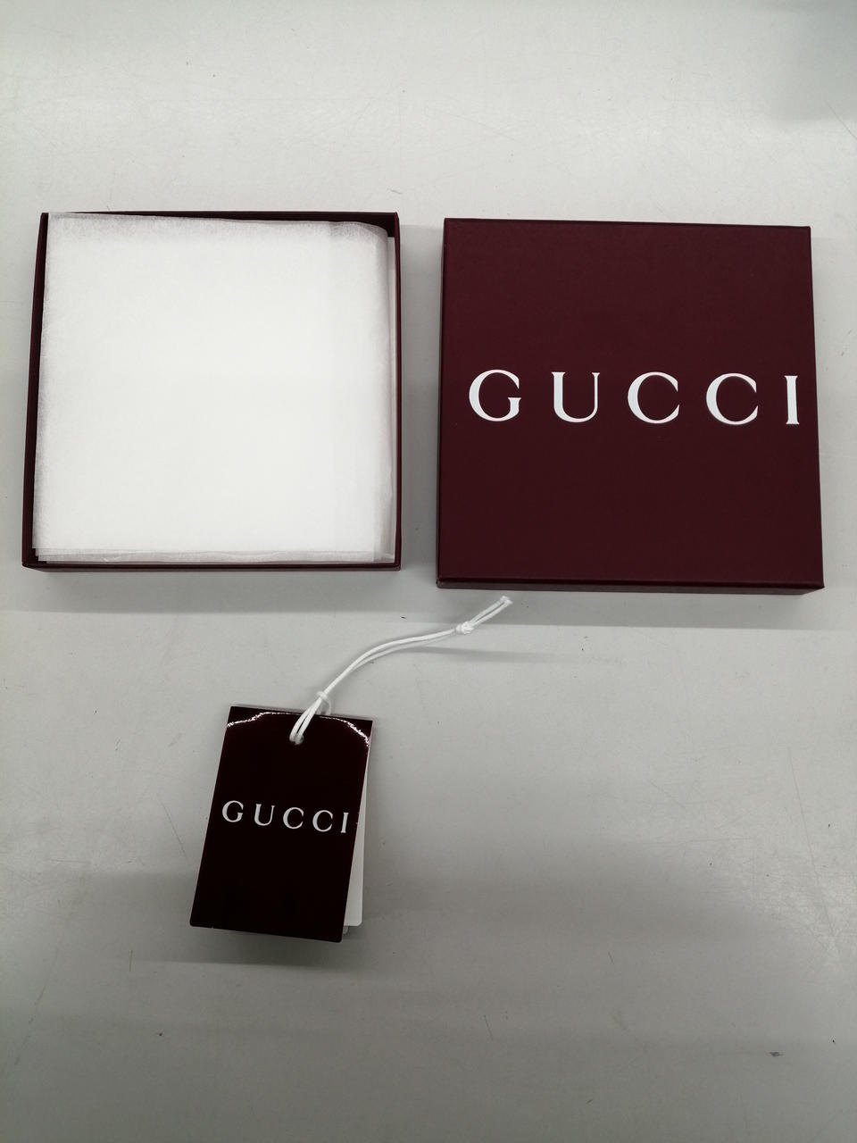 グッチ(GUCCI)|フローラルプリントコットンハンカチ|HARDOFFオフ