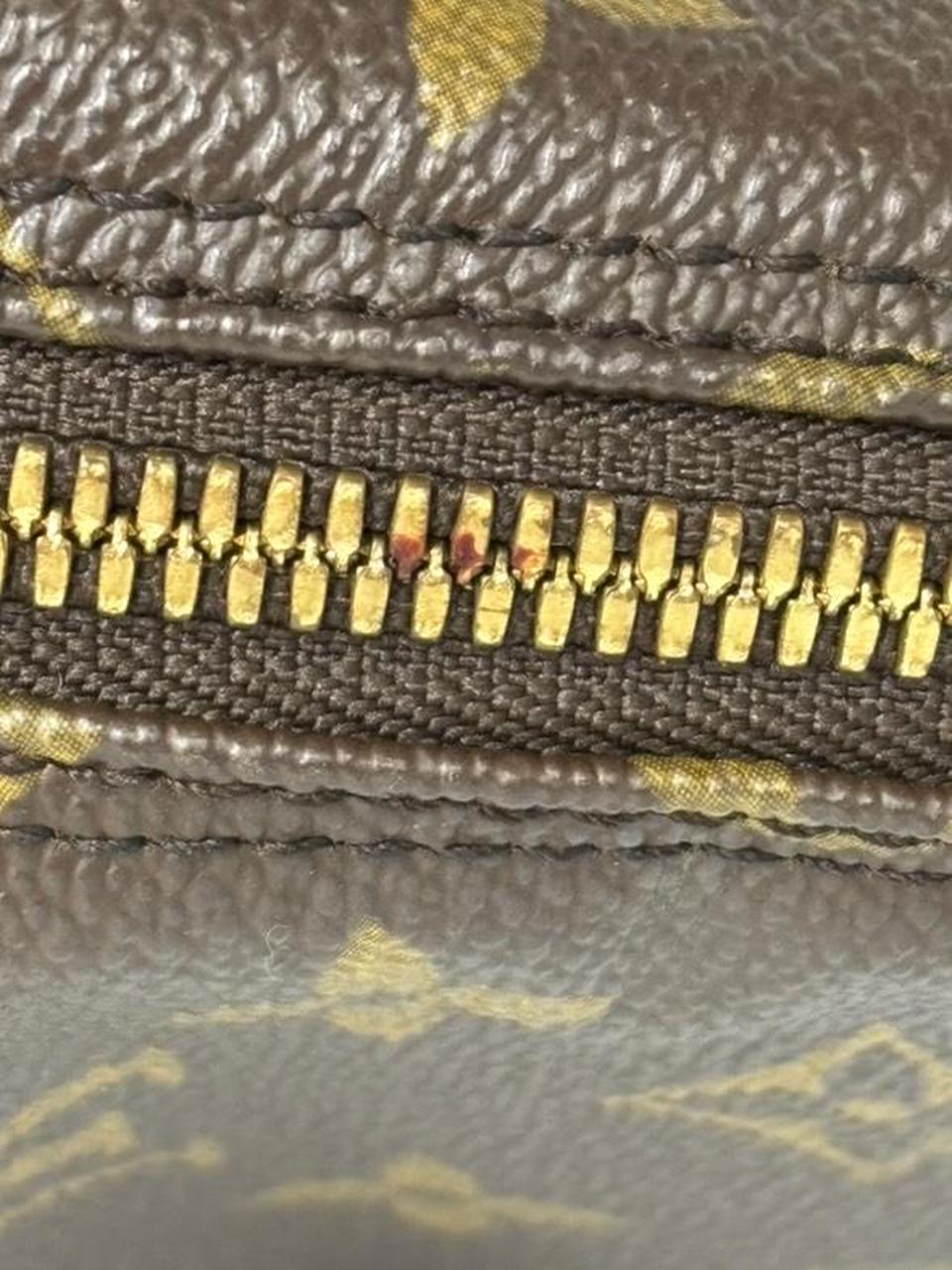 ファスナー汚れ