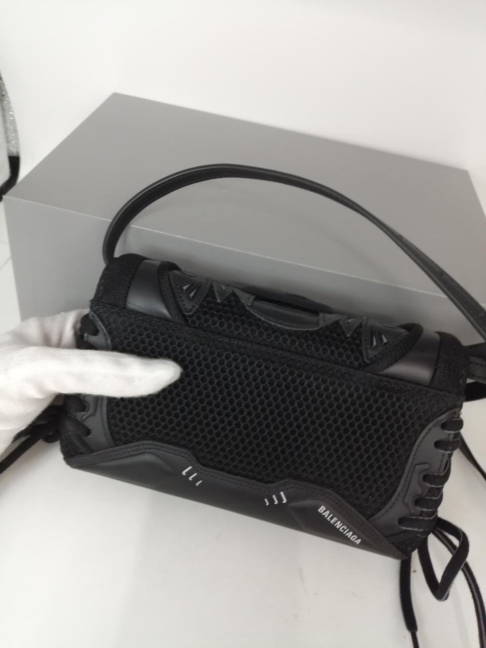 BALENCIAGA|スニーカーヘッドショルダー|HARDOFFオフモール（オフモ