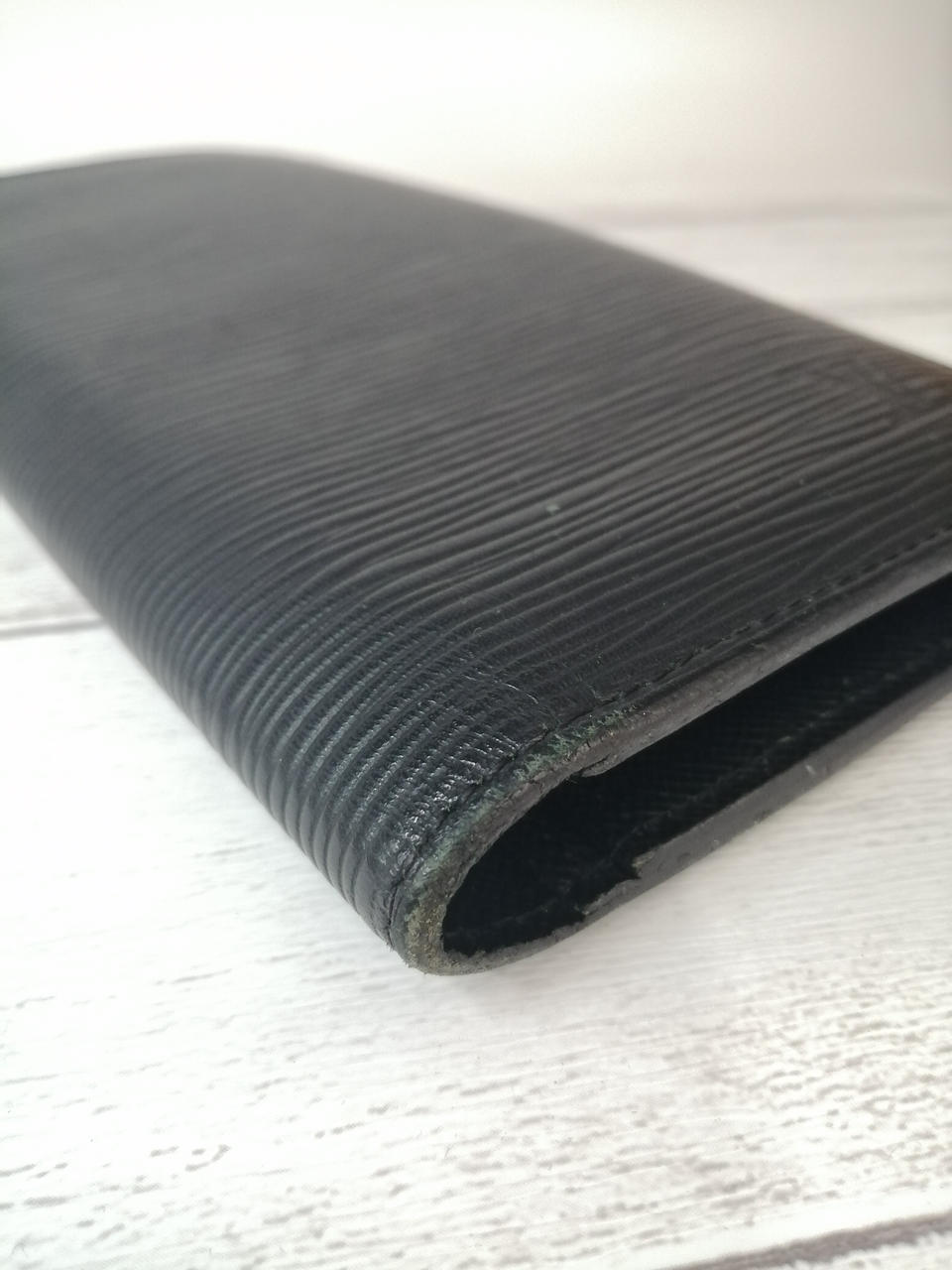 角擦れなどあります。