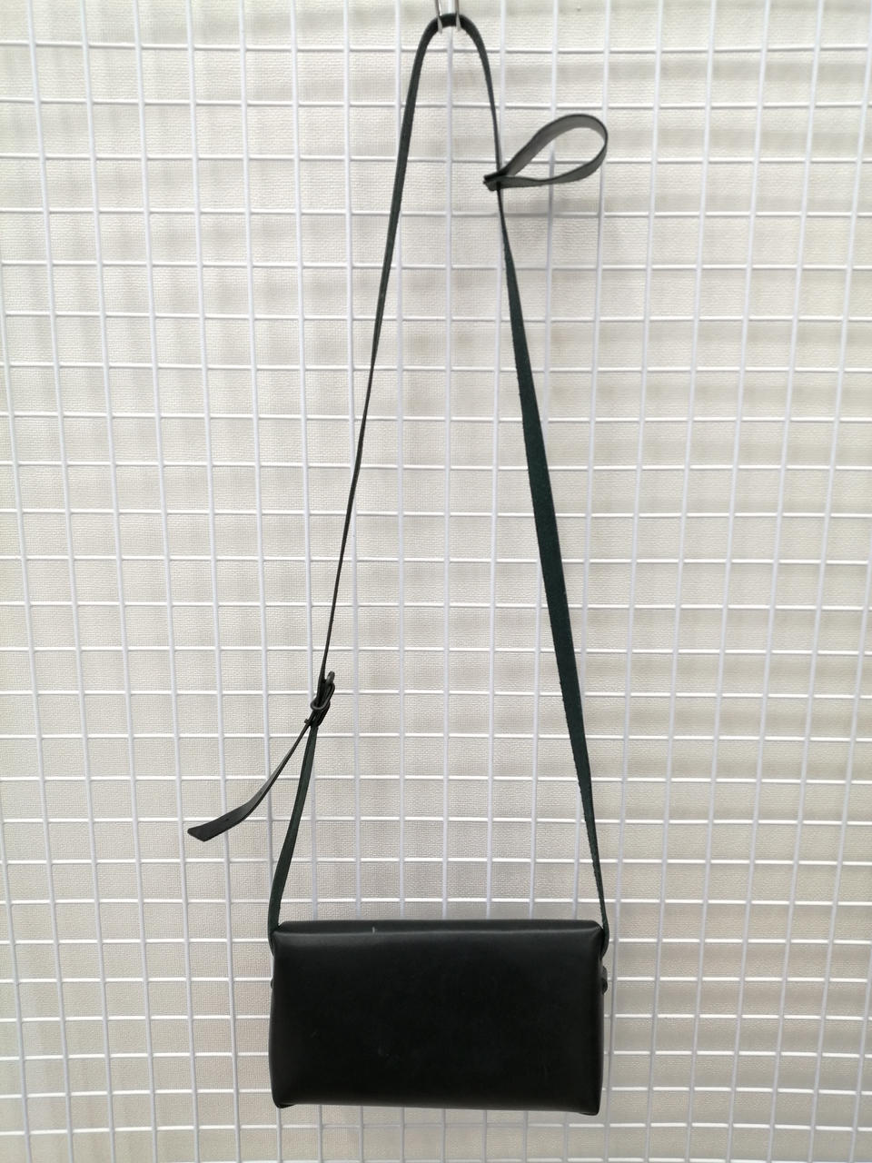 所作|レザーショルダーバッグ|HARDOFFオフモール（オフモ