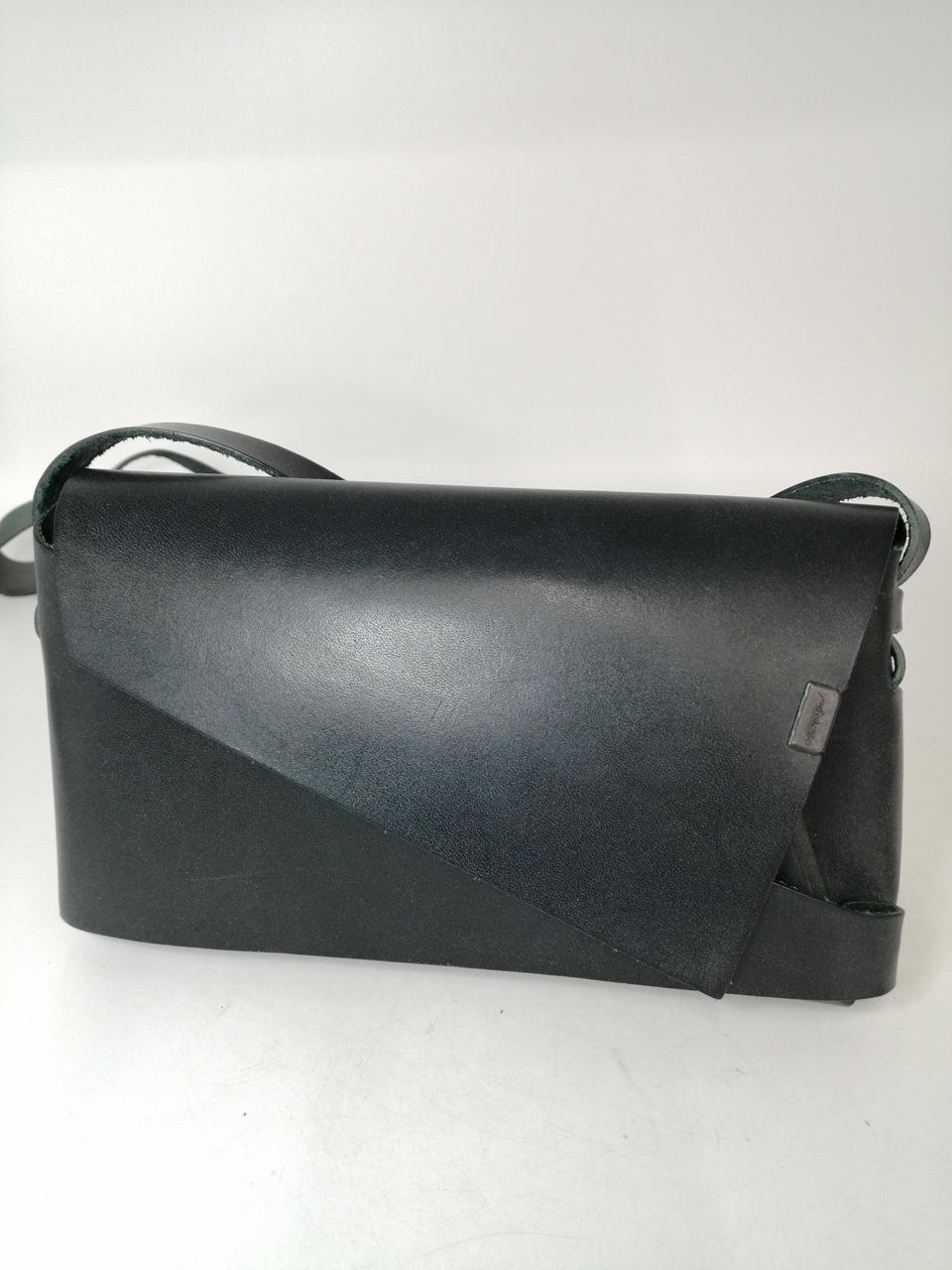 【所作】ショルダーバッグ 黒 オールレザー 所作|レザーショルダーバッグ|HARDOFFオフモール（オフモ