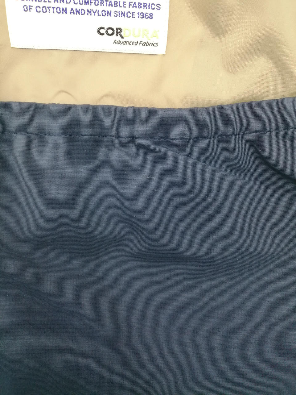 小さな擦れあります