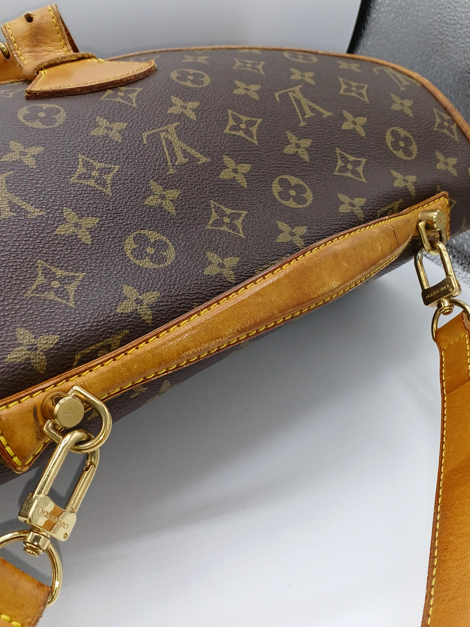 ルイヴィトン　モノグラム　ベルエア LOUIS VUITTON ルイ ヴィトン ハンドバッグ ショルダーバッグ
