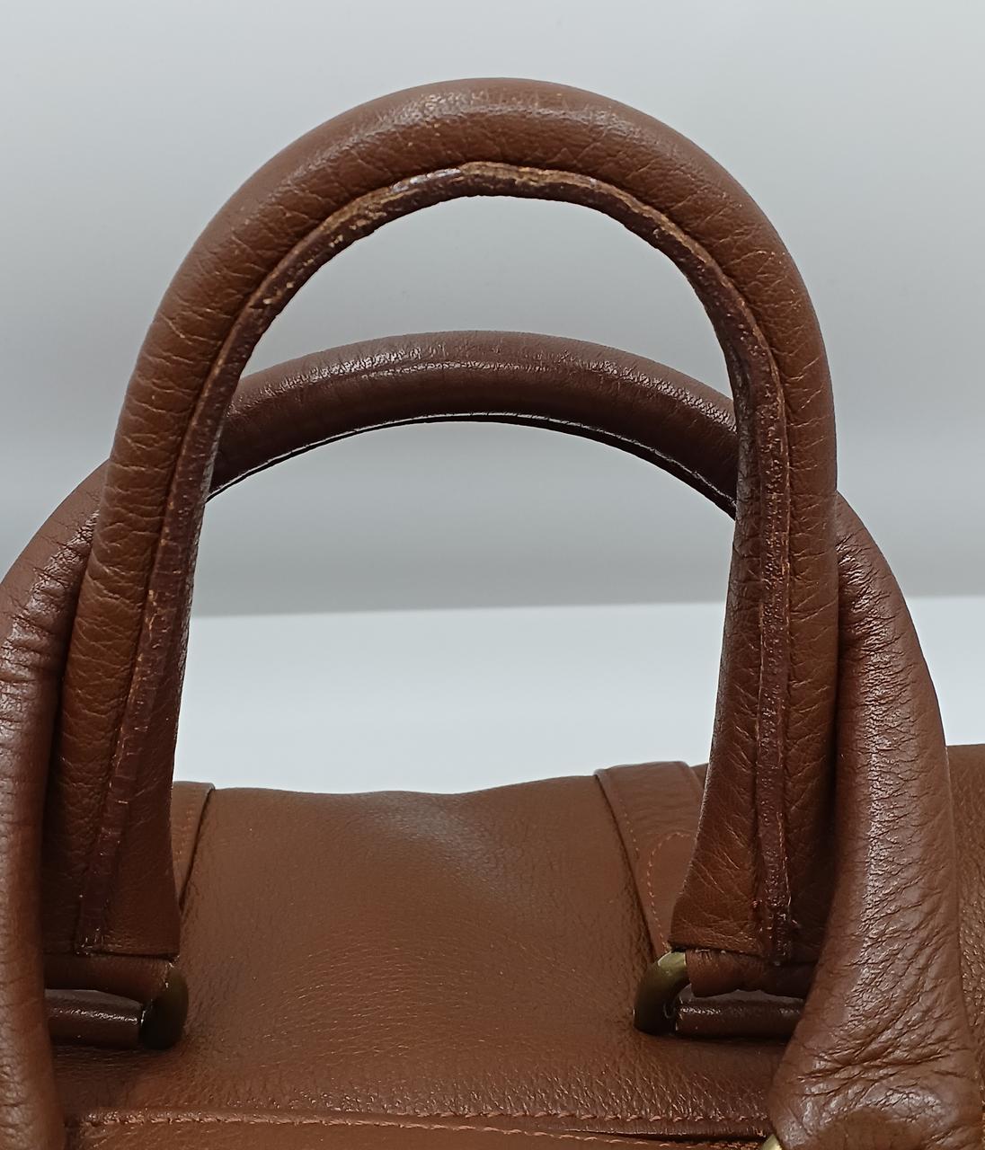 ハンドル使用感あり