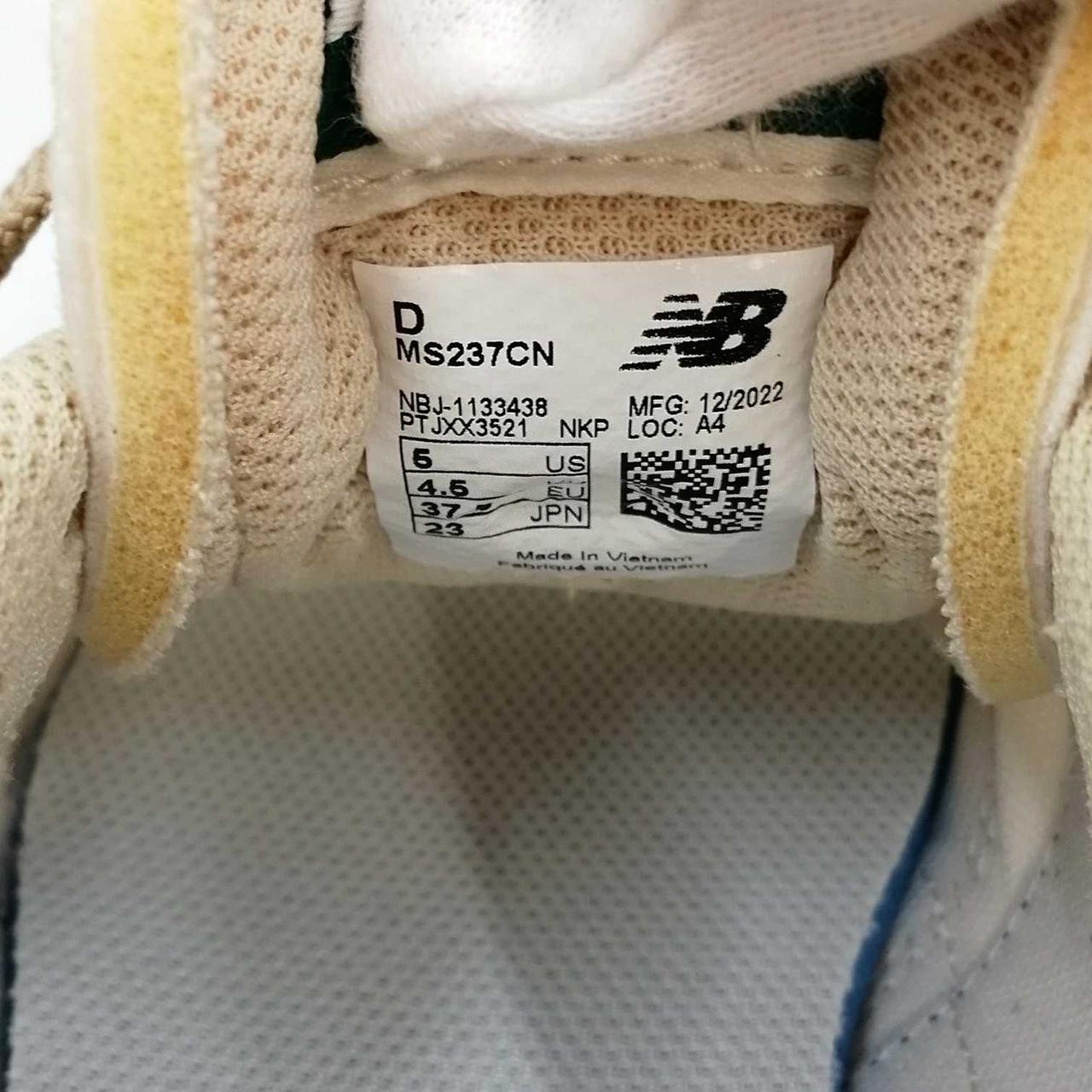 サイズは23cmです。