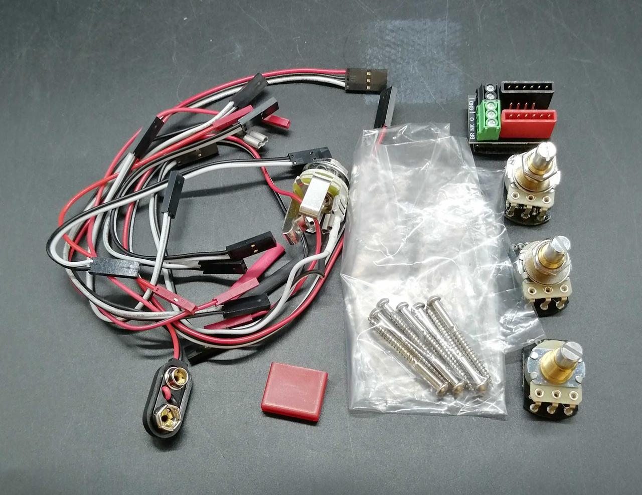 グラスルーツ　リミテッドモデル　EMGピックアップ　ソフトケース付 Gear Otaku: 豆知識：EMG 85は81より出力が高い（というかEMG