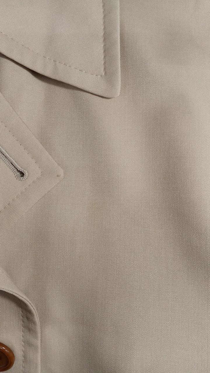 シミあります。