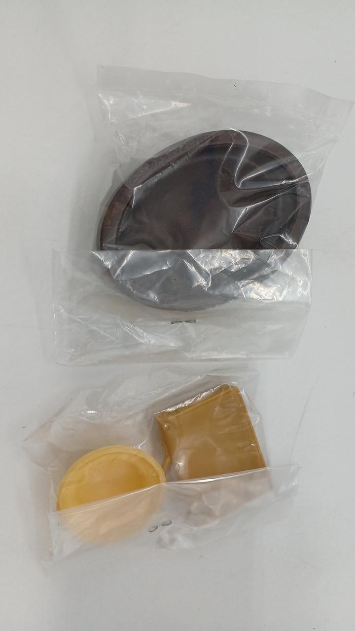 付属品は未開封です