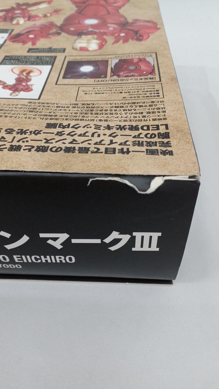 外装箱破れあり