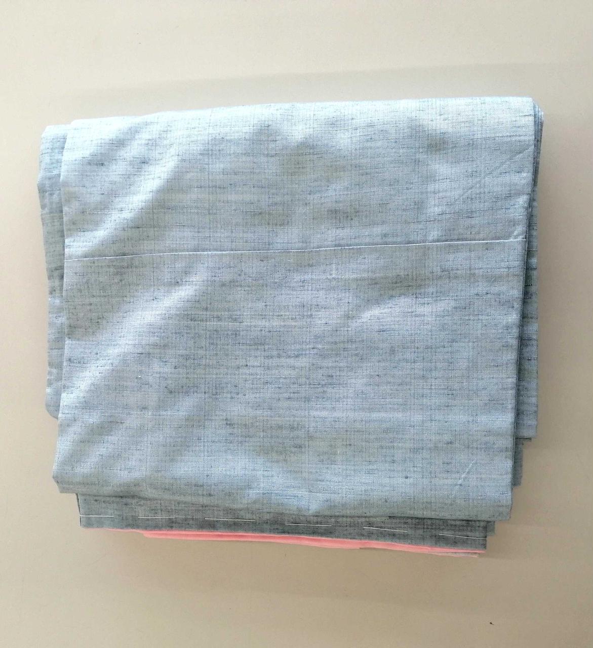 このように畳んで発送させて頂きます。