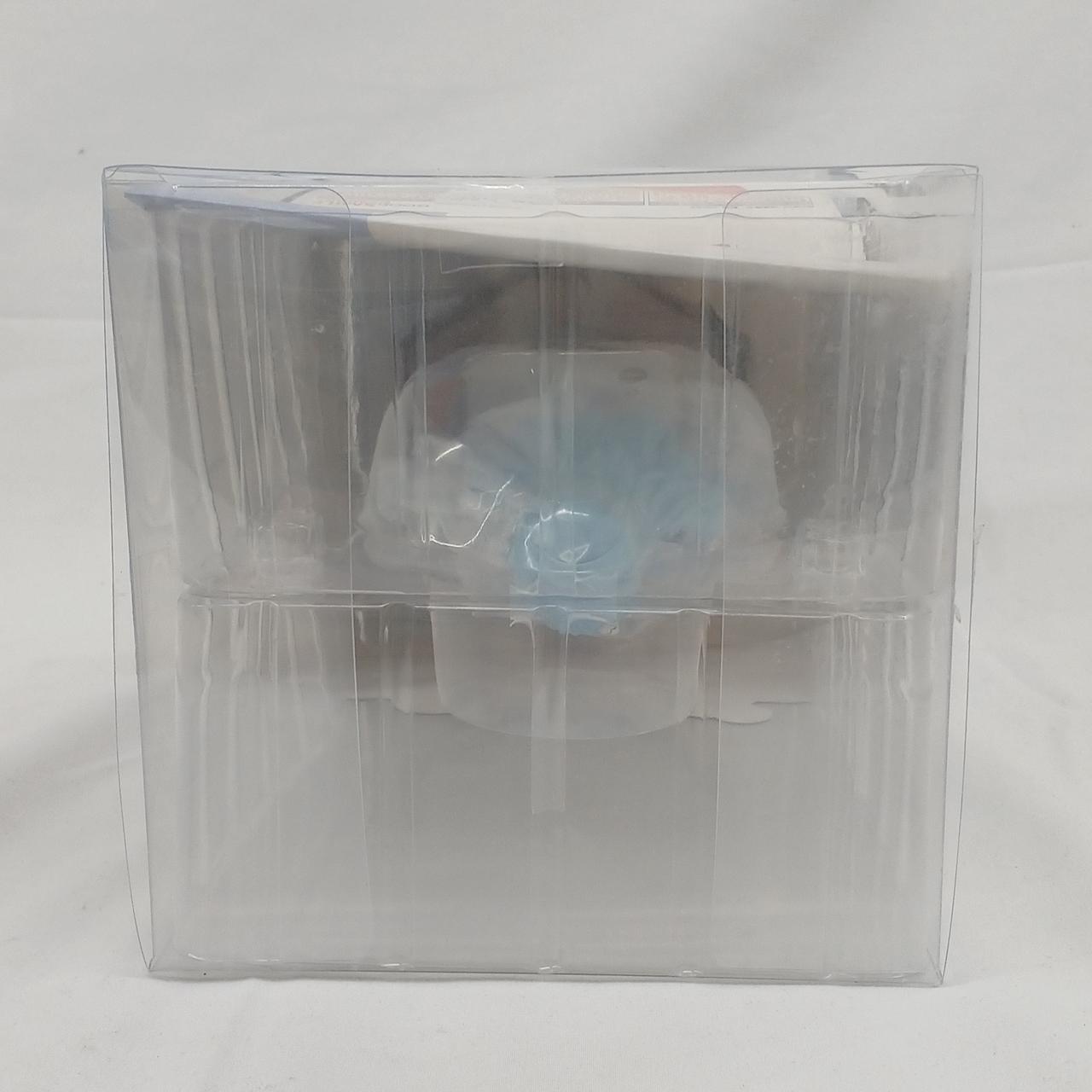 箱にテープの剥がし跡あり