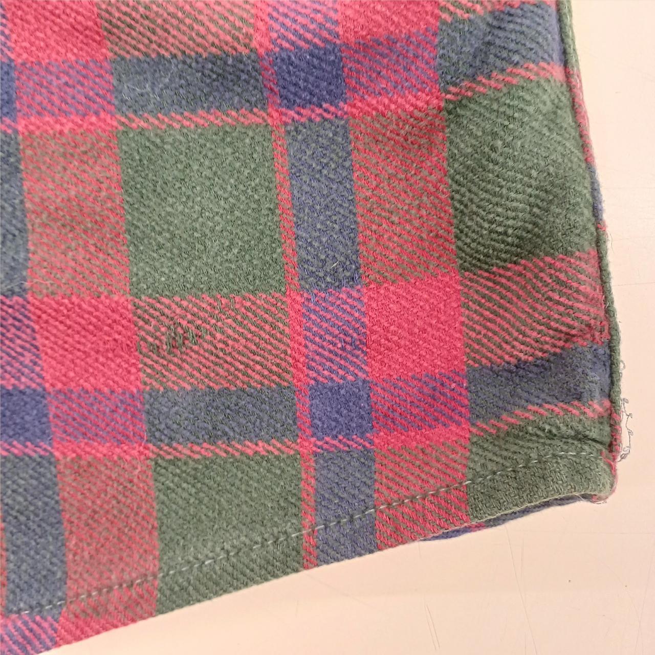 背面右下にリペア跡が見られます