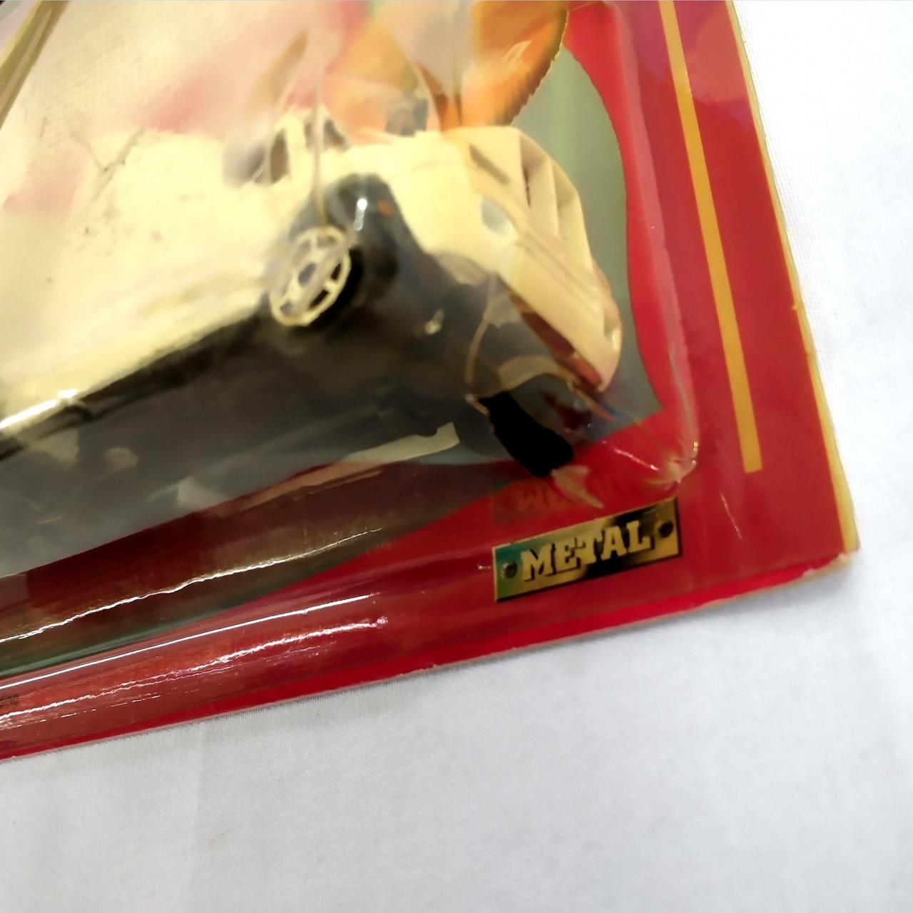 ブリスター割れています