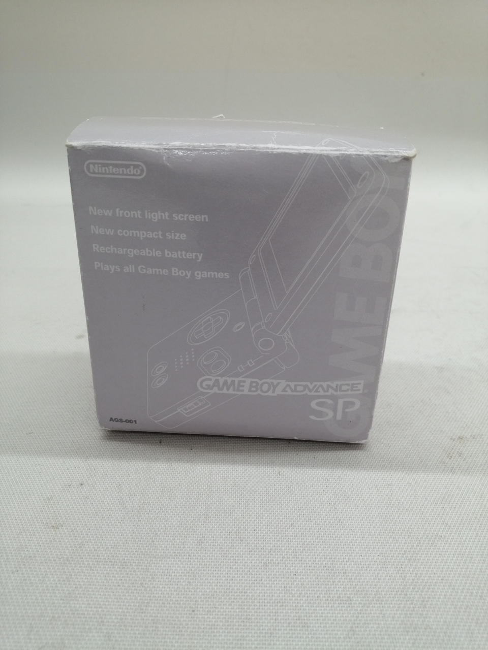 箱に色焼け歪みあります