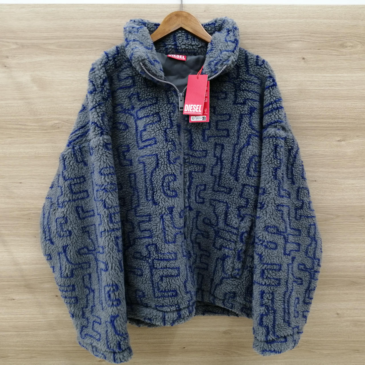 DIESEL / コート/XS/ポリエステル/GRY/総柄 ディーゼル(DIESEL)|総柄ボアフリースジャケット|HARDOFFオフモール