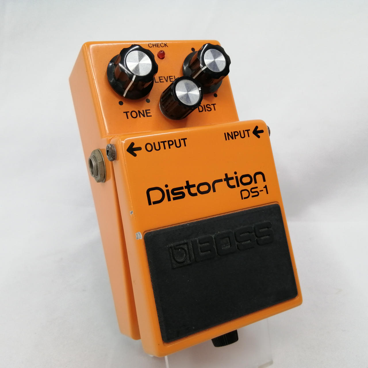 BOSS DS-1 ほぼ未使用 1980年代製造・ビンテージのレア物！】BOSS（ボス）の「DS－1