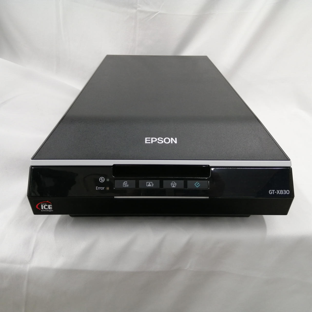 EPSON GT-X830フラットベッドスキャナー　中古品 EPSON GT-X830フラットベッドスキャナー 中古品 EPSON GT-X830 卓上型