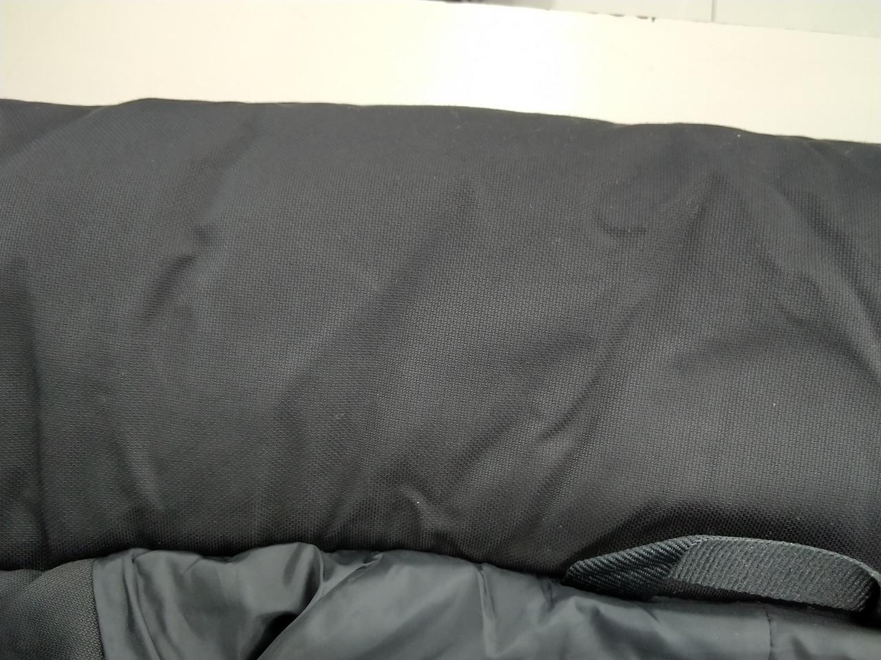 微かに擦れ傷あり