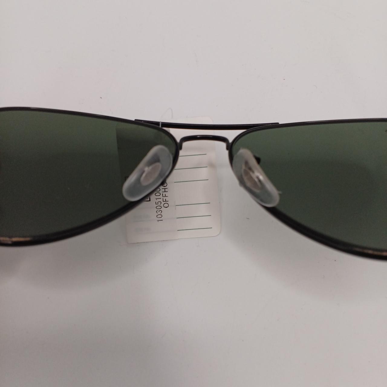 ノーズパッド、やや使用感あり。