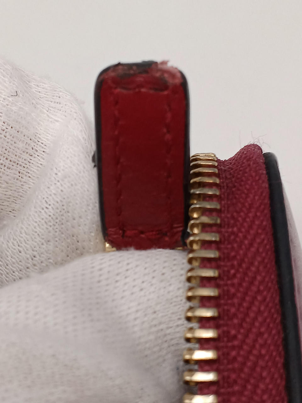 ファスナー拡大