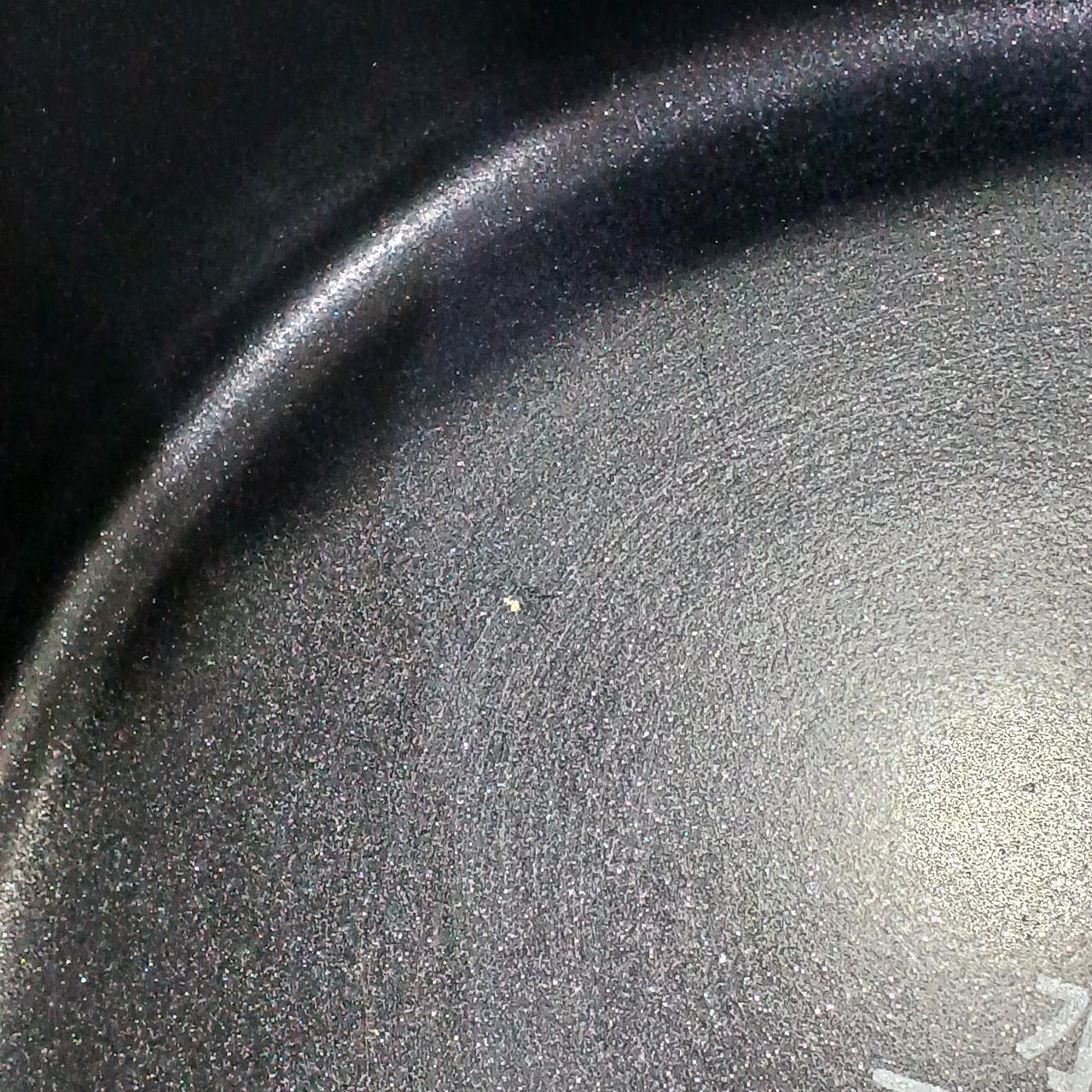 一箇所剥がれが小さなあります