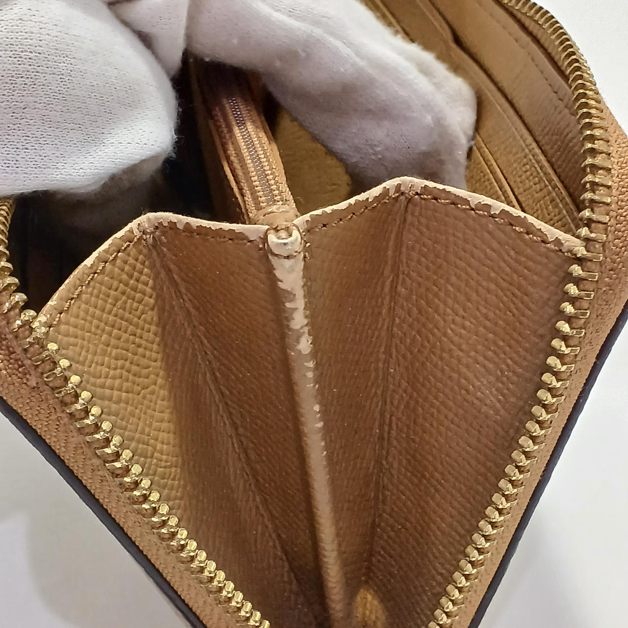 剥がれがあります。