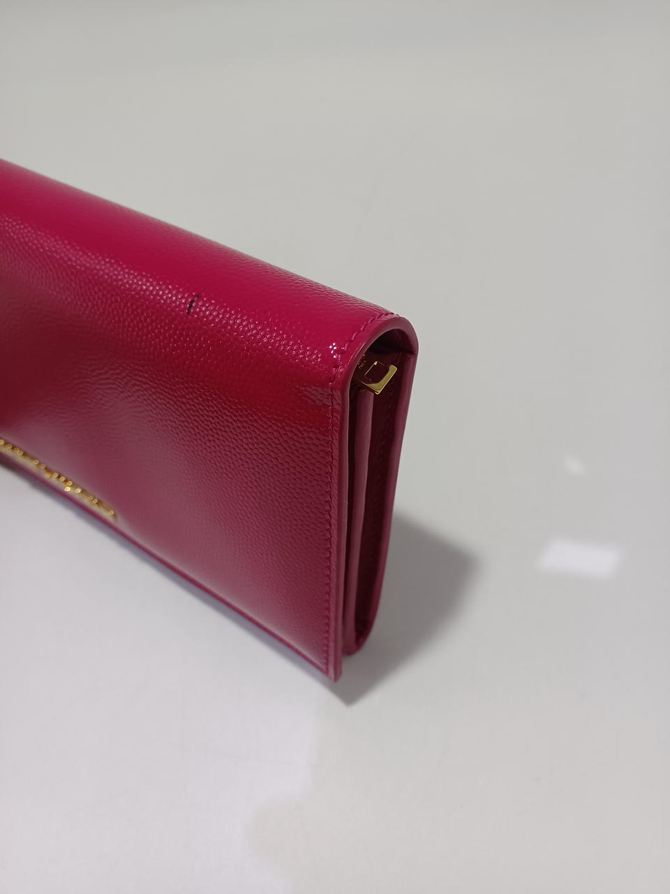 インク汚れのようなものがあります。