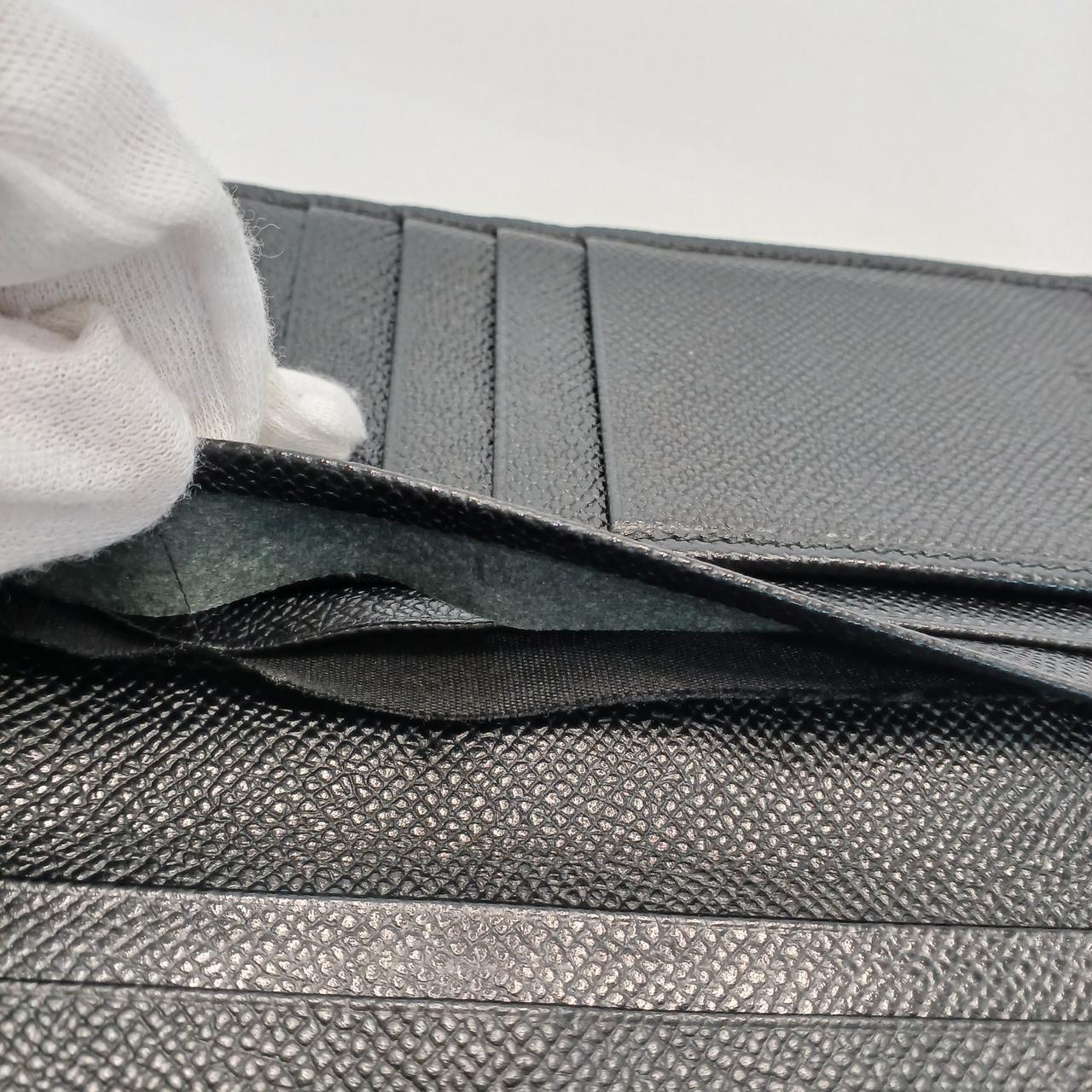 破けがあります。