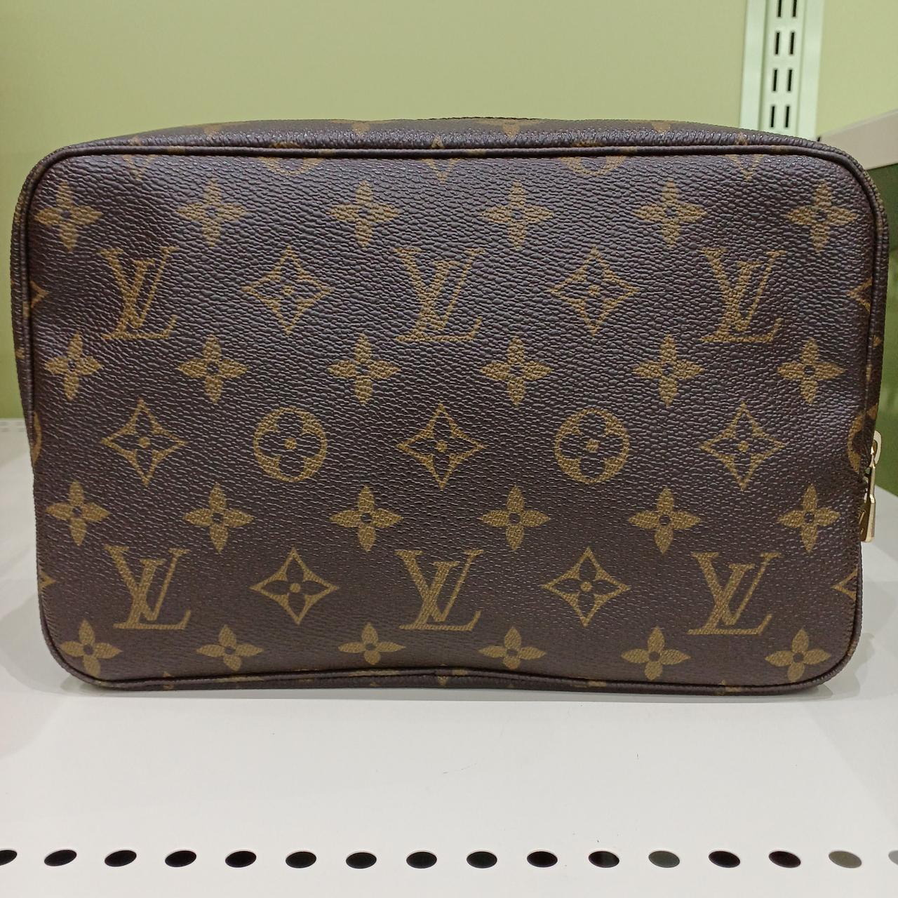 Louis Vuitton モノグラム トゥルーストワレット LOUIS VUITTON モノグラム トゥルーストワレット セカンドバック