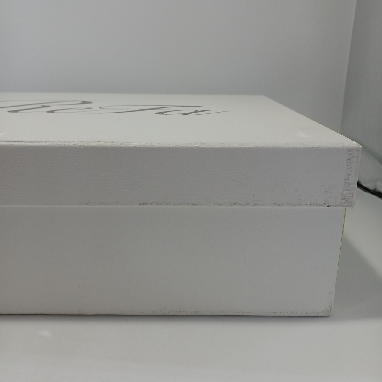 箱に汚れあります