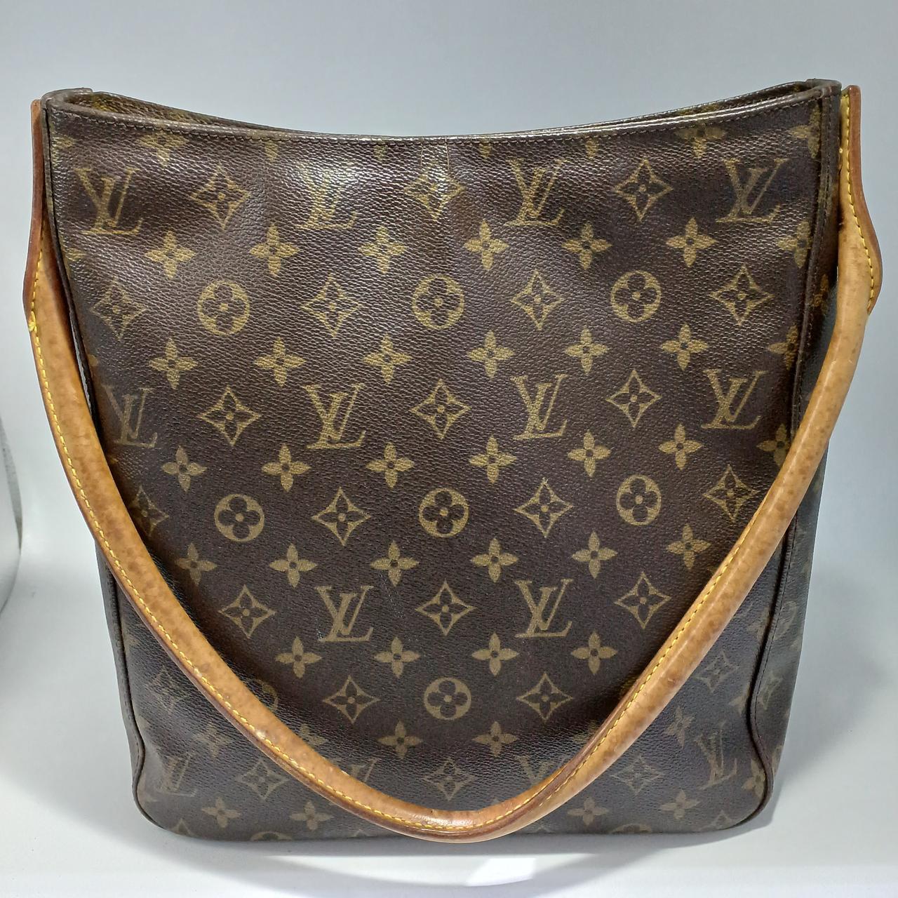 ハンドルねじれています