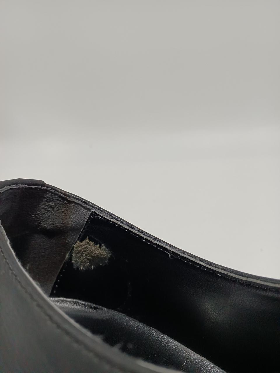 剥がれています