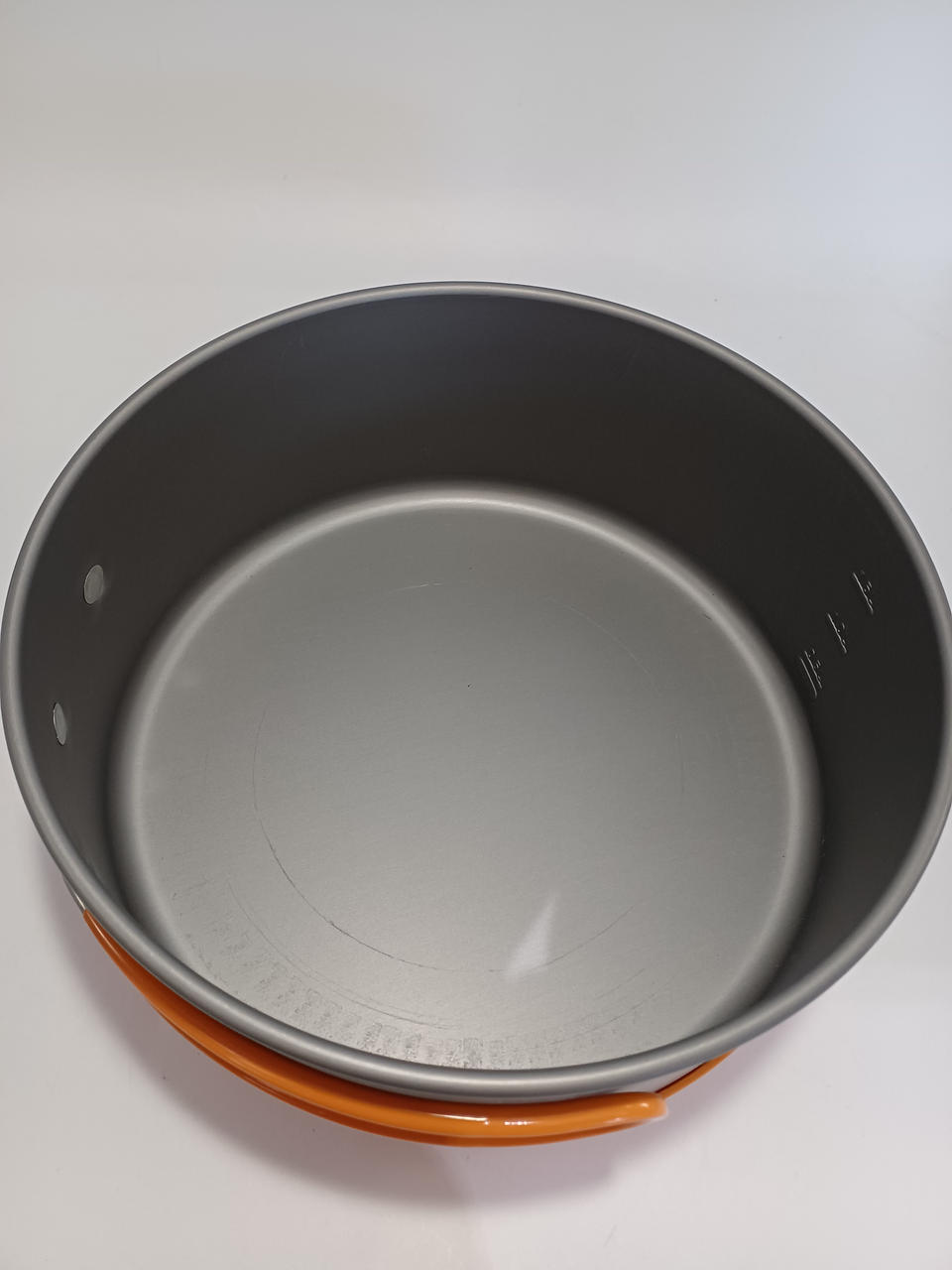 少々使用感があります。