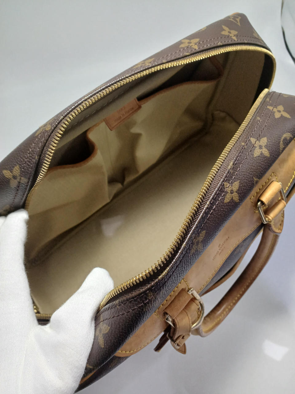 LOUIS VUITTON|ドーヴィル モノグラム|【ハードオフ公式通販】オフ