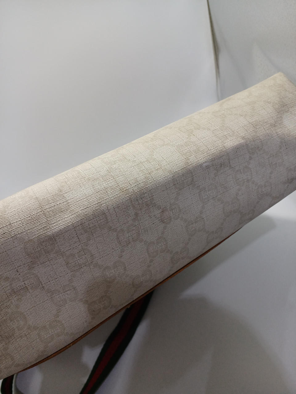 汚れています。