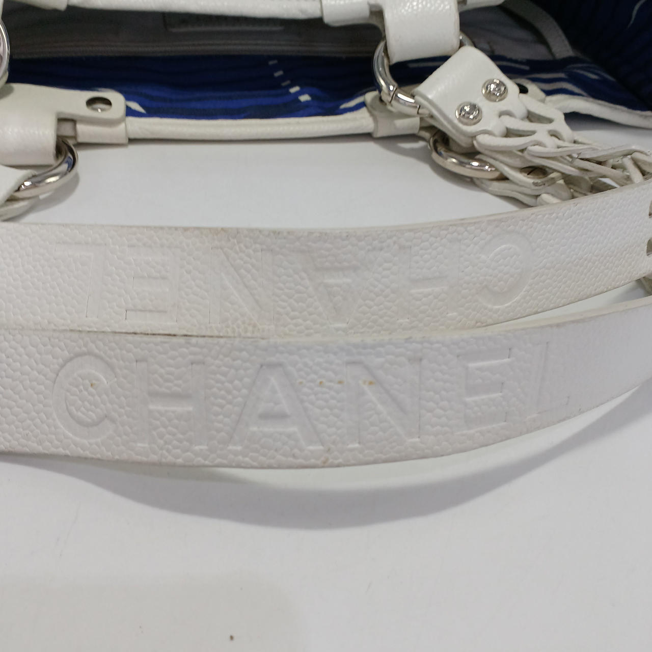持ち手に汚れがあります