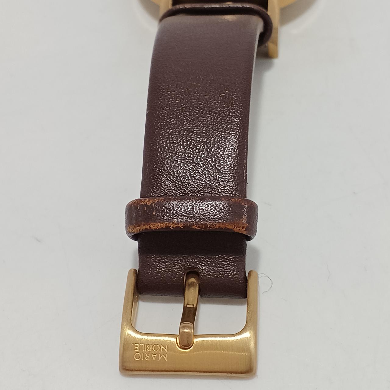 色あせています