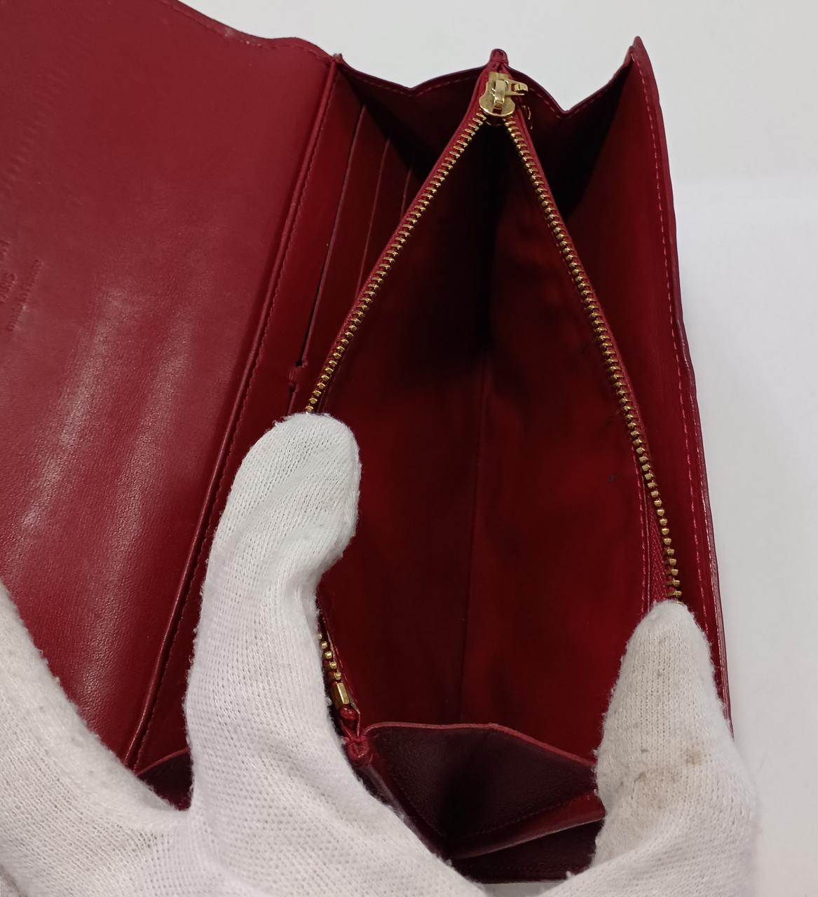 使用感のある汚れあり。