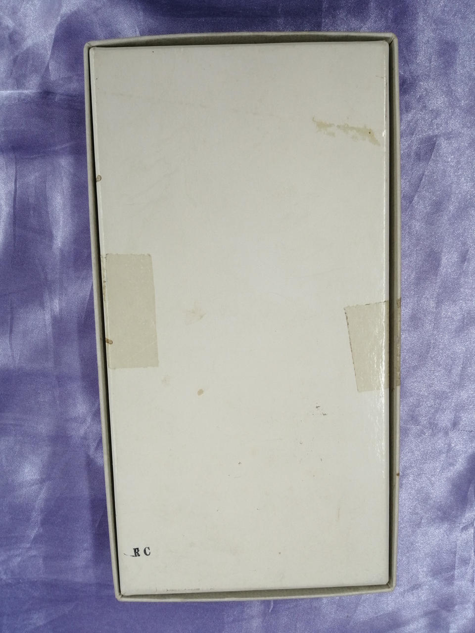 箱イタミ、汚れあり