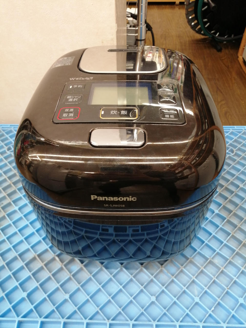 Panasonic  SR-SJW058 2018年製 可変圧力IHジャー炊飯器 Panasonic SR-SJW058 2018年製 可変圧力IHジャー炊飯器