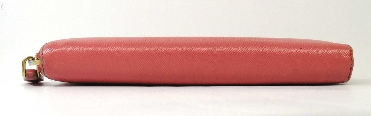 全体的に剥がれがあります。