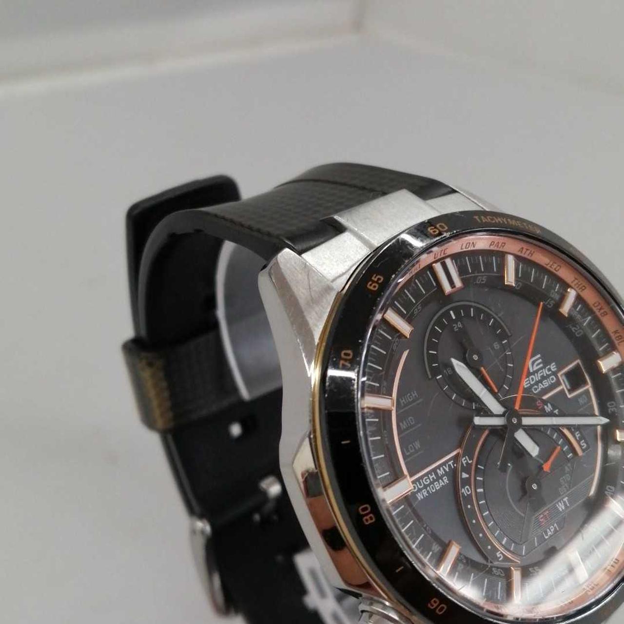 キズがあります。