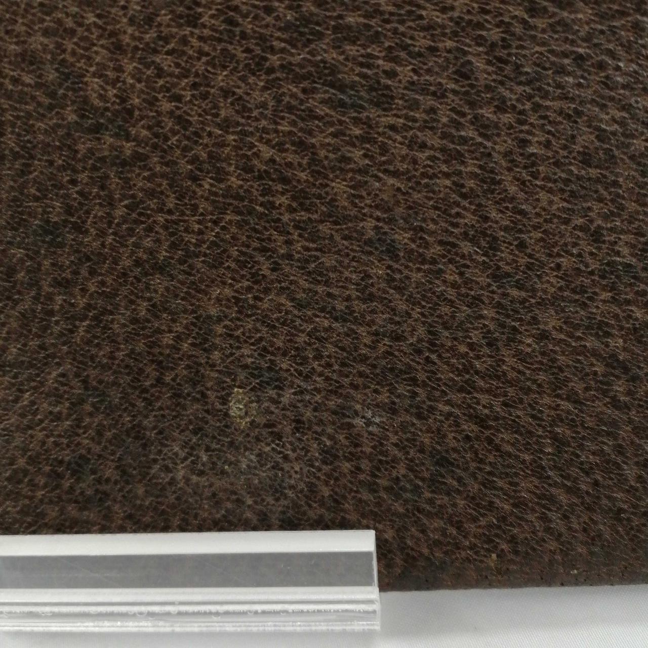 キズあります。